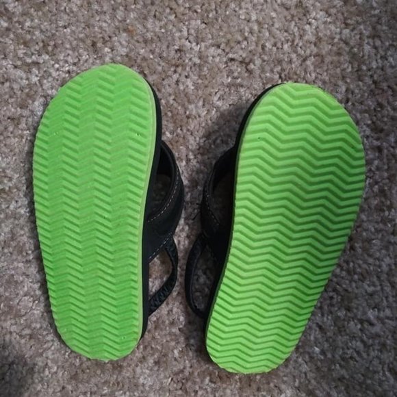Boys sandals - Picture 2 of 2